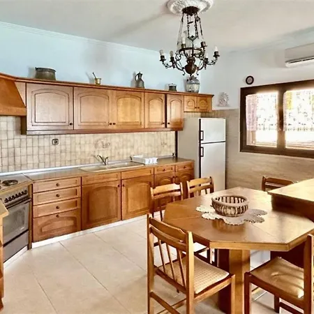 Irini Traditional House *