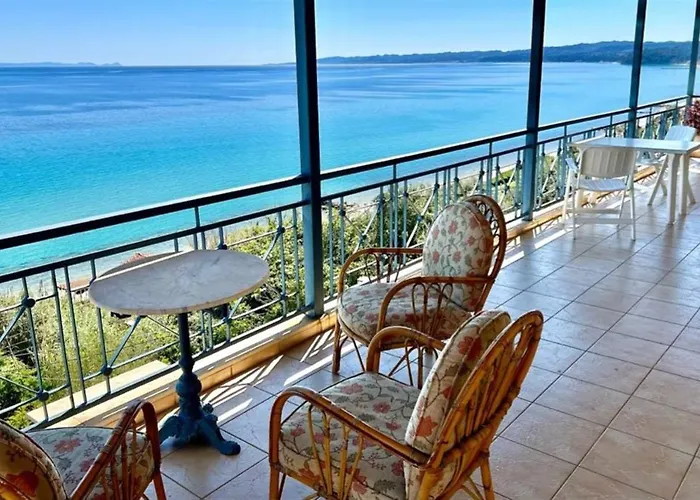 Irini Traditional House Case de vacanță