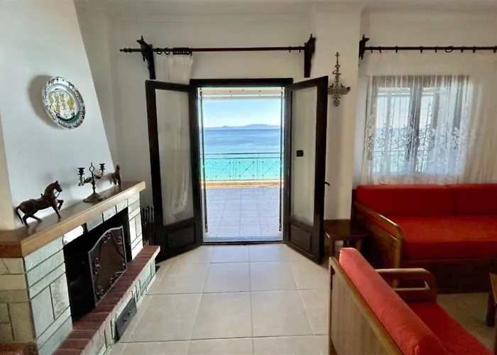 Irini Traditional House Дом отдыха *
